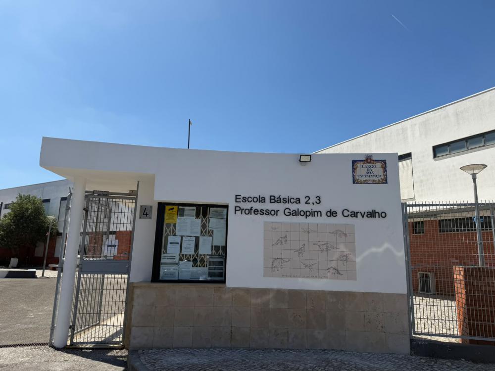 Intervenções de manutenção nas escolas Intervenções de manutenção nas escolas